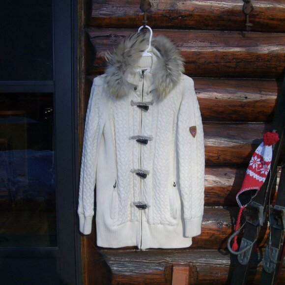 Dale of Norway Jackets & Blazers - Dale of Norway Svolvaer  Cable Knit Sweater Jacket Real Fur Trim Hood SZ M